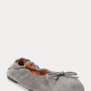 Ballerines plates grises Ralph Lauren The Suede Pony pour femmes Ballerines plates grises Ralph Lauren The Suede Pony pour femmes