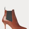 Bottes marron à petits talons en cuir de veau Vachetta Ralph Lauren pour femme Bottes marron à petits talons en cuir de veau Vachetta Ralph Lauren pour femme