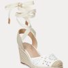 Espadrille blanche en cuir nappa à œillets et motif cachemire Ralph Lauren pour femme Espadrille blanche en cuir nappa à œillets et motif cachemire Ralph Lauren pour femme