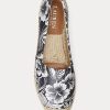 Espadrille en cuir à fleurs Cameryn III blanche/noire pour femme Ralph Lauren Espadrille en cuir à fleurs Cameryn III blanche/noire pour femme Ralph Lauren