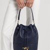 Grand sac à main Andie en cuir bleu marine raffiné pour femme Ralph Lauren Grand sac à main Andie en cuir bleu marine raffiné pour femme Ralph Lauren