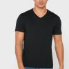 Lot de 2 t-shirts noirs à col en V pour homme Ralph Lauren Essential Lot de 2 t-shirts noirs à col en V pour homme Ralph Lauren Essential