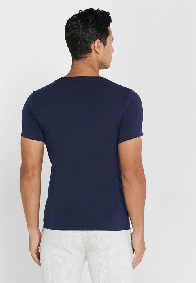 Lot de 2 t-shirts ras du cou essentiels bleu marine Ralph Lauren pour homme Lot de 2 t-shirts ras du cou essentiels bleu marine Ralph Lauren pour homme