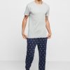 Lot de 3 t-shirts ras du cou gris assortis pour homme Ralph Lauren Lot de 3 t-shirts ras du cou gris assortis pour homme Ralph Lauren