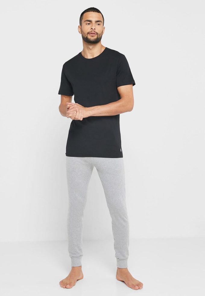 Lot de 3 t-shirts ras du cou noirs assortis pour homme Ralph Lauren Lot de 3 t-shirts ras du cou noirs assortis pour homme Ralph Lauren