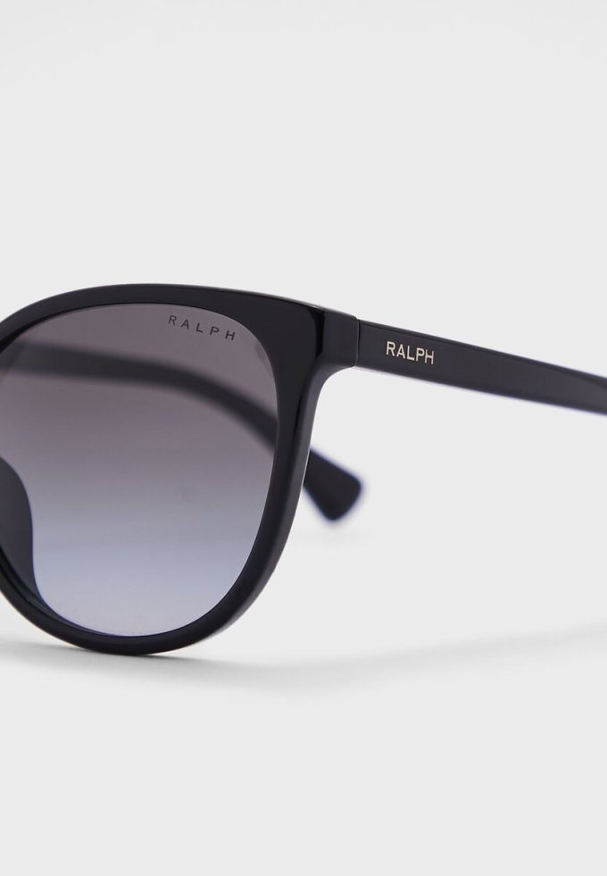 Lunettes de soleil Wayfarers noires pour femme Ralph Lauren 0Ra5282U Lunettes de soleil Wayfarers noires pour femme Ralph Lauren 0Ra5282U