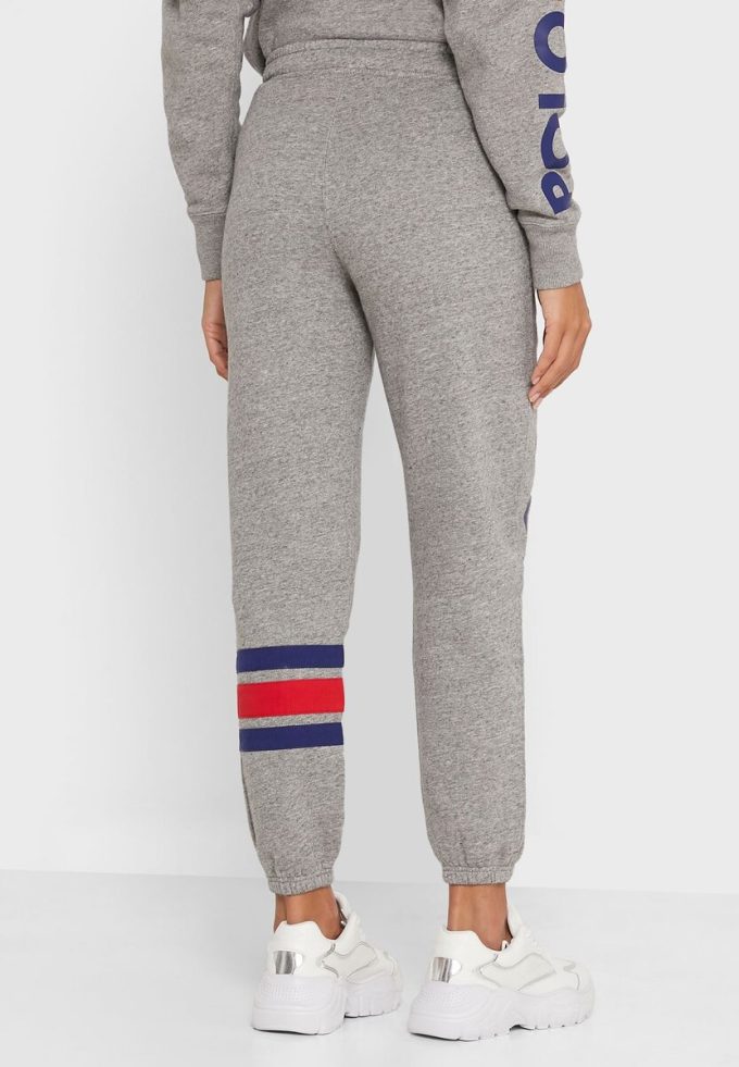 Pantalon de jogging gris avec logo Ralph Lauren pour femme Pantalon de jogging gris avec logo Ralph Lauren pour femme