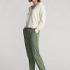 Pantalon de jogging vert extensible dans les quatre sens Ralph Lauren pour femme Pantalon de jogging vert extensible dans les quatre sens Ralph Lauren pour femme