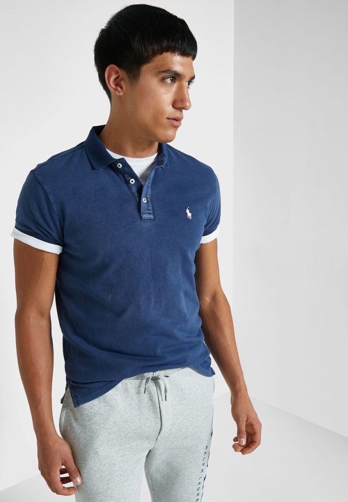 Polos Ralph Lauren Essential bleu marine pour homme Polos Ralph Lauren Essential bleu marine pour homme