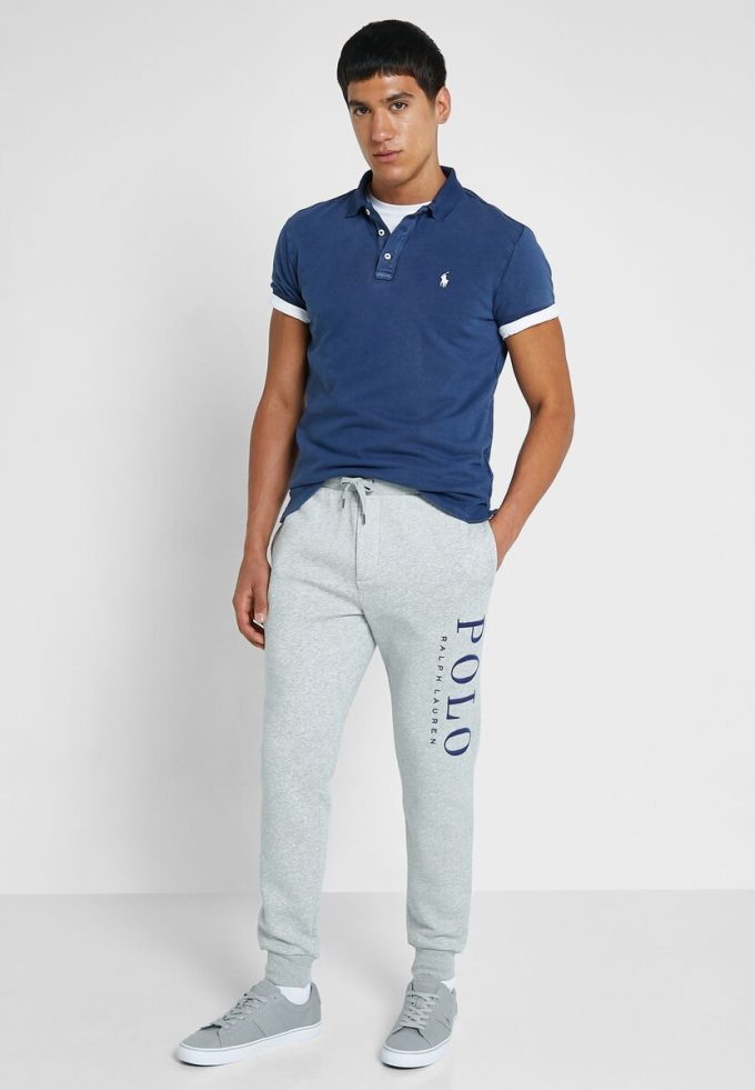 Polos Ralph Lauren Essential bleu marine pour homme Polos Ralph Lauren Essential bleu marine pour homme