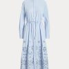 Robe bleu clair à œillets brodés Ralph Lauren pour femme Robe bleu clair à œillets brodés Ralph Lauren pour femme