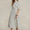 Robe en soie mûre à rayures crème/noire Ralph Lauren pour femme Robe en soie mûre à rayures crème/noire Ralph Lauren pour femme