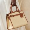 Sac à main Ralph Lauren RL50 de taille moyenne en raphia et cuir de veau pour femme Sac à main Ralph Lauren RL50 de taille moyenne en raphia et cuir de veau pour femme
