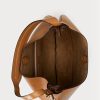 Sacs à bandoulière Ralph Lauren Polo ID en cuir de veau marron de taille moyenne pour femme Sacs à bandoulière Ralph Lauren Polo ID en cuir de veau marron de taille moyenne pour femme