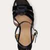 Sandales noires en cuir verni Ralph Lauren Soffia pour femmes Sandales noires en cuir verni Ralph Lauren Soffia pour femmes