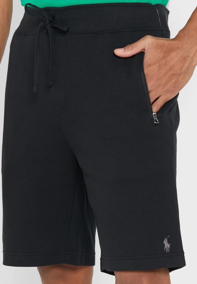 Short essentiel noir Ralph Lauren pour homme Short essentiel noir Ralph Lauren pour homme