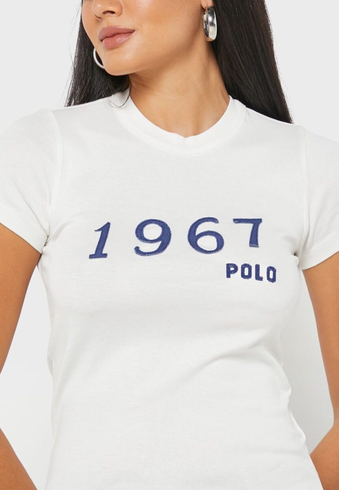 T-shirts blancs à col rond et imprimé graphique Ralph Lauren pour femmes T-shirts blancs à col rond et imprimé graphique Ralph Lauren pour femmes