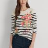 T-shirts à manches longues en jersey à fleurs et rayures Ralph Lauren crème/bleu marine pour femme T-shirts à manches longues en jersey à fleurs et rayures Ralph Lauren crème/bleu marine pour femme